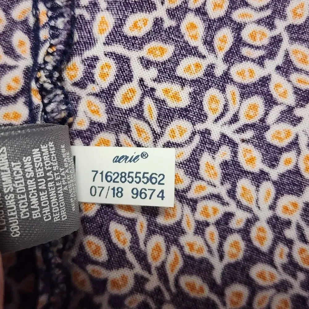 Aerie‎ Floral Wrap Dress Women's M Purple Short Sleeve Tie Waist V-Neck